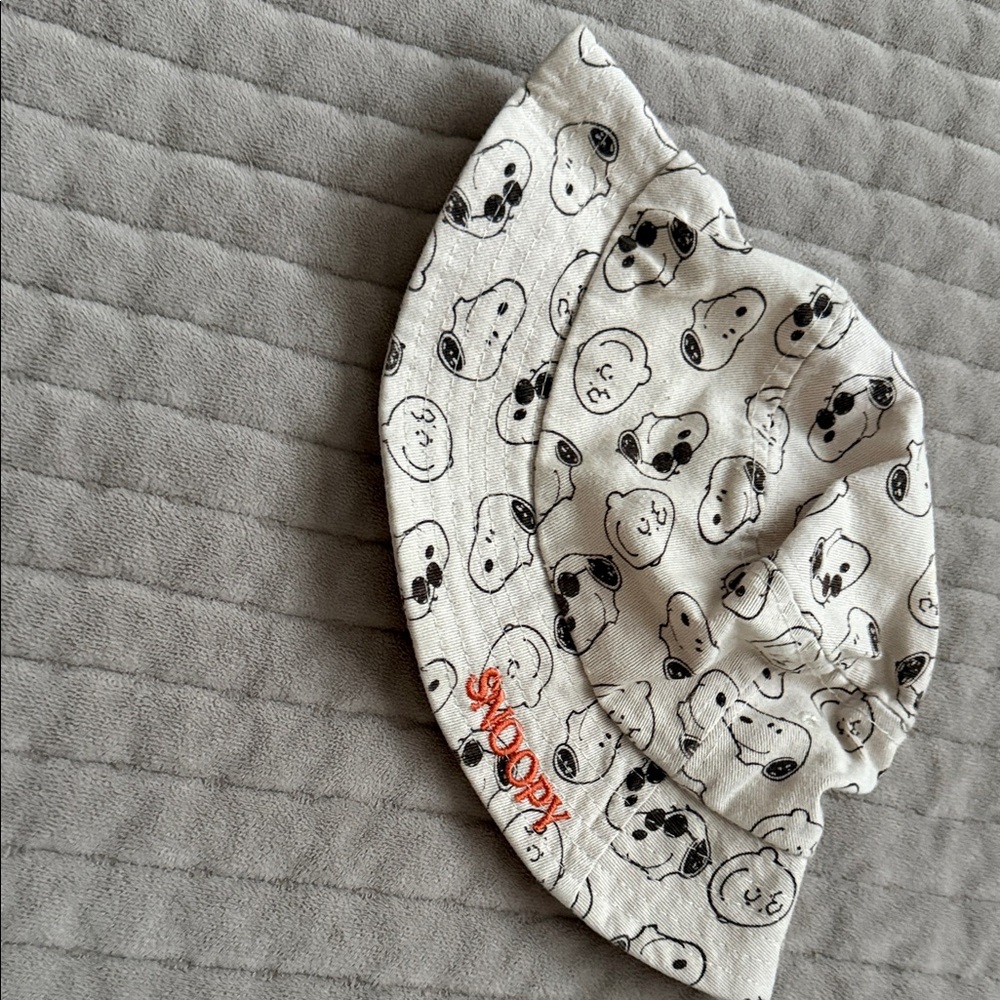 Kids Sun Hat - White with Black Print